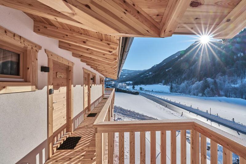 Naturparkresort Xeis Natur Apartments Johnsbach Esterno foto